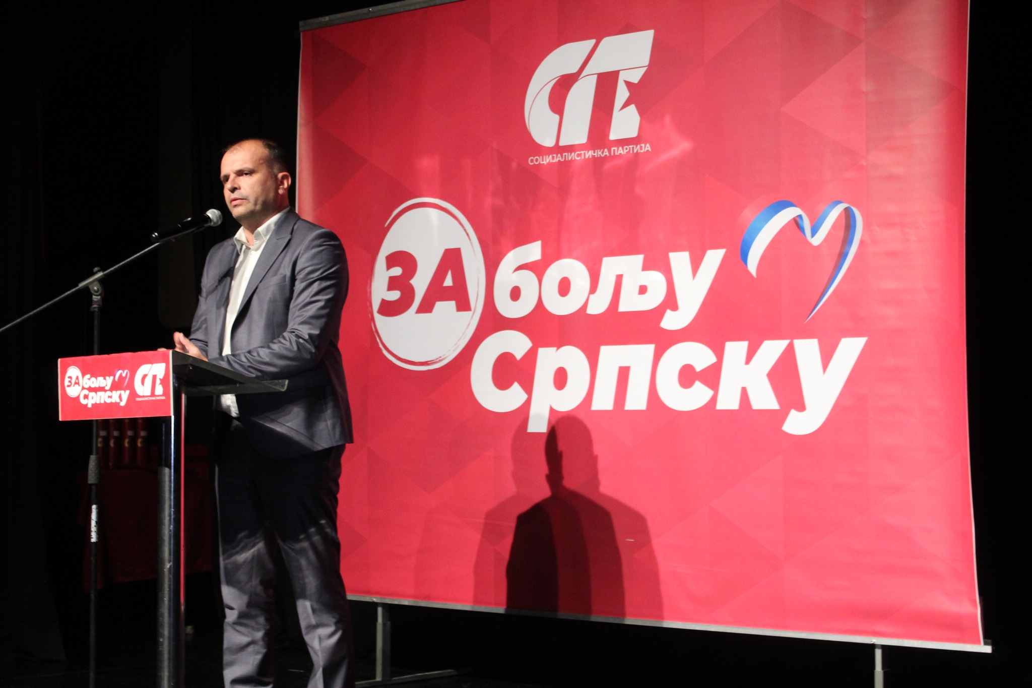 Održana tribina Socijalističke partije – predstavljeni kandidati sa izborne liste (FOTO)