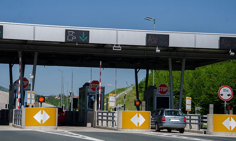 Cestarina za motocikle u FBiH od 1. januara 50 posto niža nego za auta