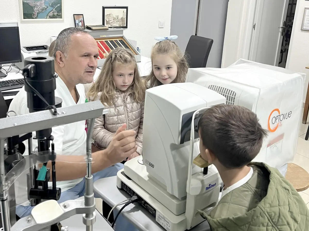 POSJETA MALIŠANA PRVOG RAZREDA ODJELJENJU OFTALMOLOGIJE