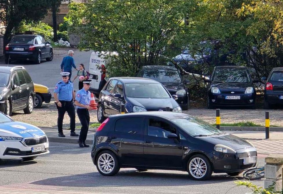 Udes u Bijeljini, učestvovali vozilo i bicikl (FOTO)