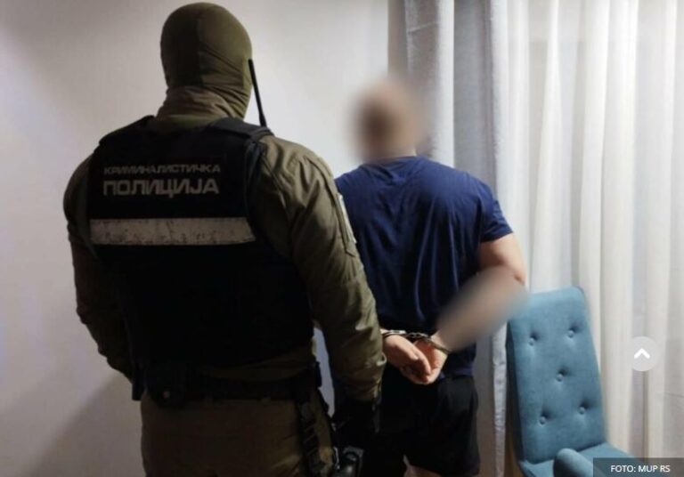 U Šepku uhapšen državljanin Republike Srbije za kojim je Interpol Budimpešta raspisao potjernicu zbog krivičnih djela povezanih s nezakonitim migracijama
