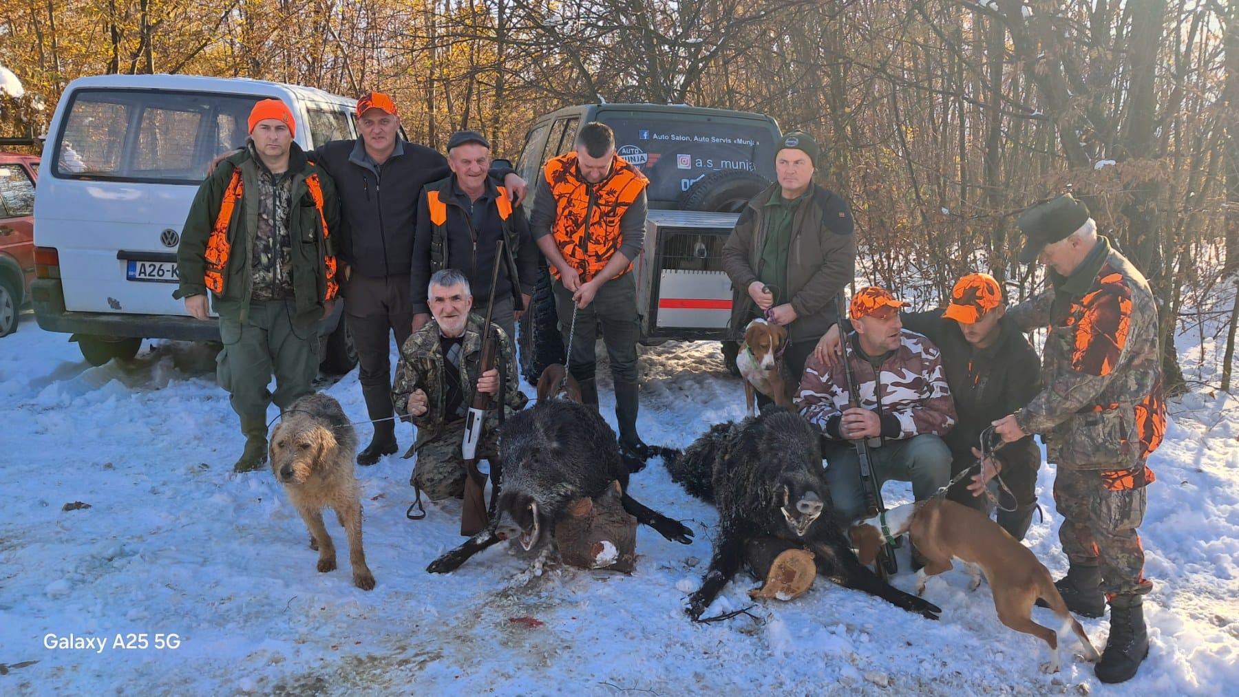 Lovci grupe Kicelj: Odstrijeljena dva kapitalna vepra (FOTO)