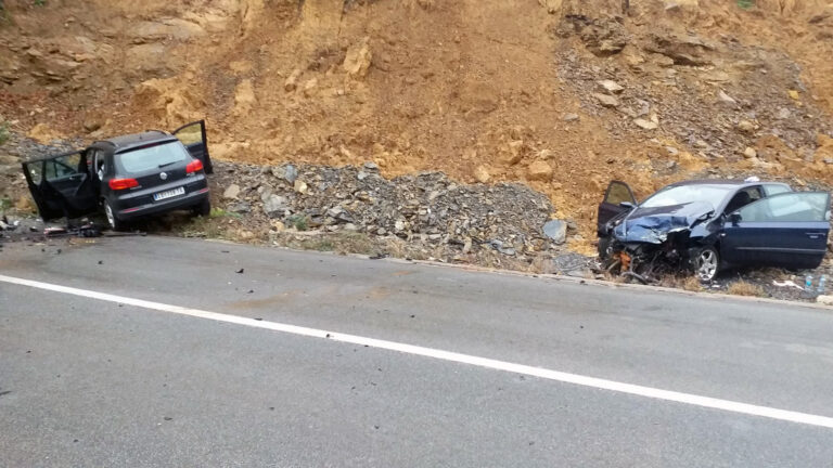 Nakon saobraćajne nezgode u Milićima dvije povrijeđene osobe puštene na kućno liječenje