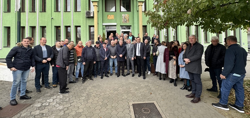 Novoizabrani mladi načelnik Kalesije Nermin Mujkanović zvanično preuzeo dužnost načelnika općine (FOTO)