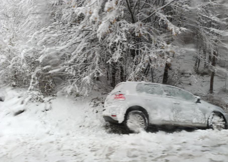 Vozač u Zvorniku izazvao nezgodu pod dejstvom alkohola
