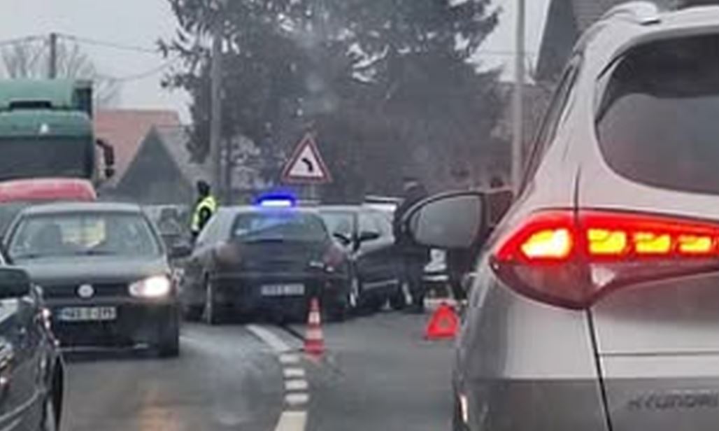 Dva lica povrijeđena u saobraćajnoj nezgodi na magistralnom putu Zvornik-Tuzla kod Tojšića (FOTO)