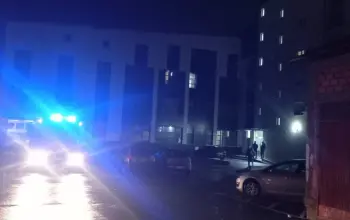 Dim u ulazu jedne bratunačke zgrade izazvao strah, brza intervencija vatrogasaca (FOTO)
