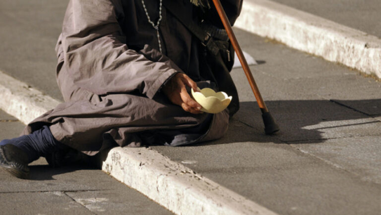 Tuzla: Više osoba osuđeno na kazne zatvora zbog trgovine ljudima, tjerali djecu da prosjače