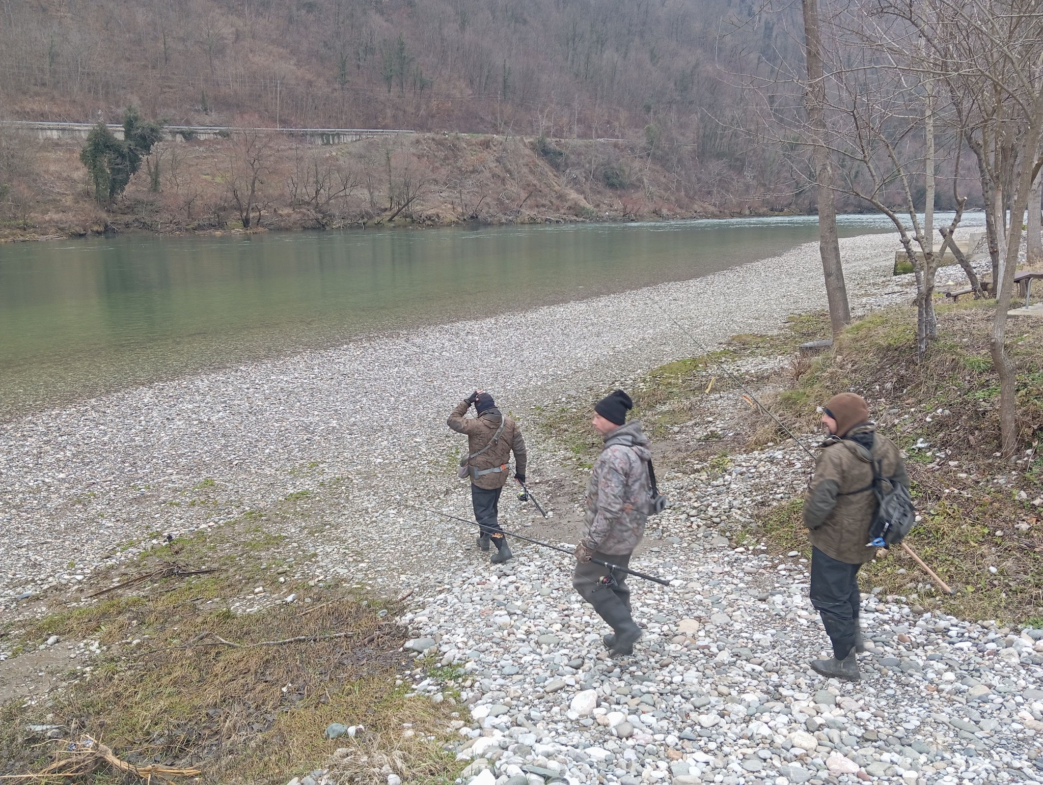 Drina ugostila ribolovce iz Češke, riba mladica – kraljica Drine bila je cilj i ove zime (VIDEO)