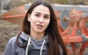 Ujutro na fakultetu, popodne na njivi: Za Tamaru iz naselja pored Drine kažu da je sposobnija od momaka u selu