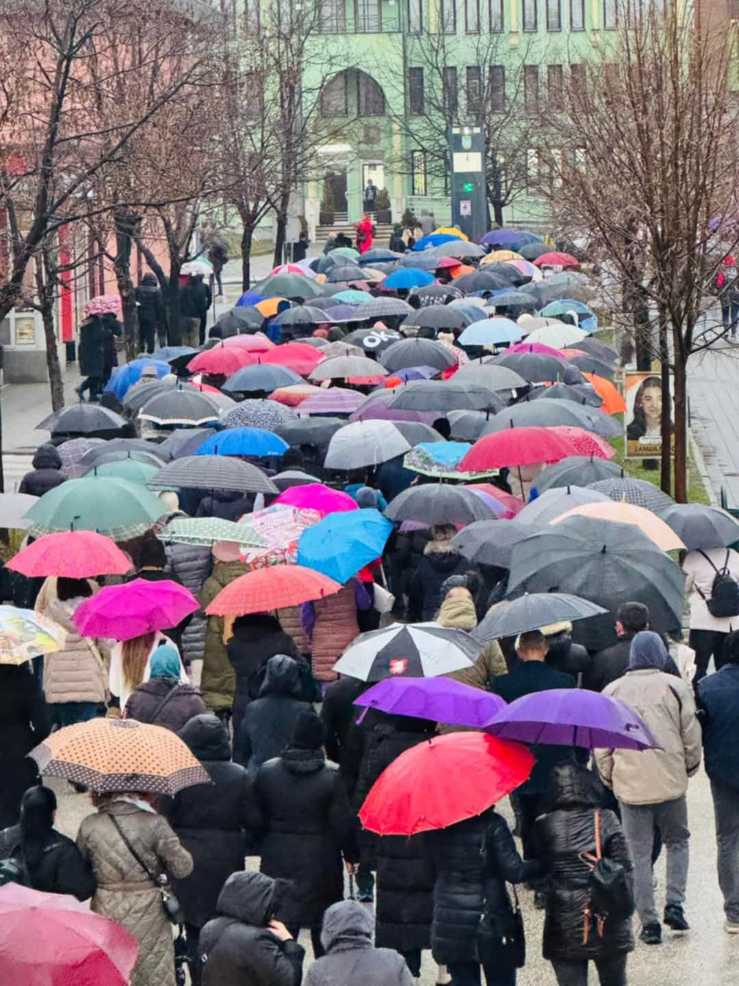 Dženaza ubijenim Ineli i Tariku ove subote, Dan žalosti na području općine Kalesije, održana protestna šetnja (FOTO)