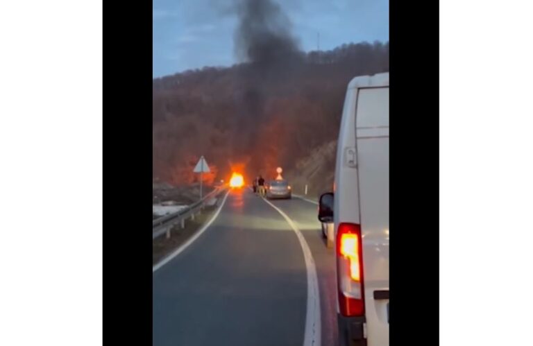 Vatra na Majevici progutala automobil (VIDEO)