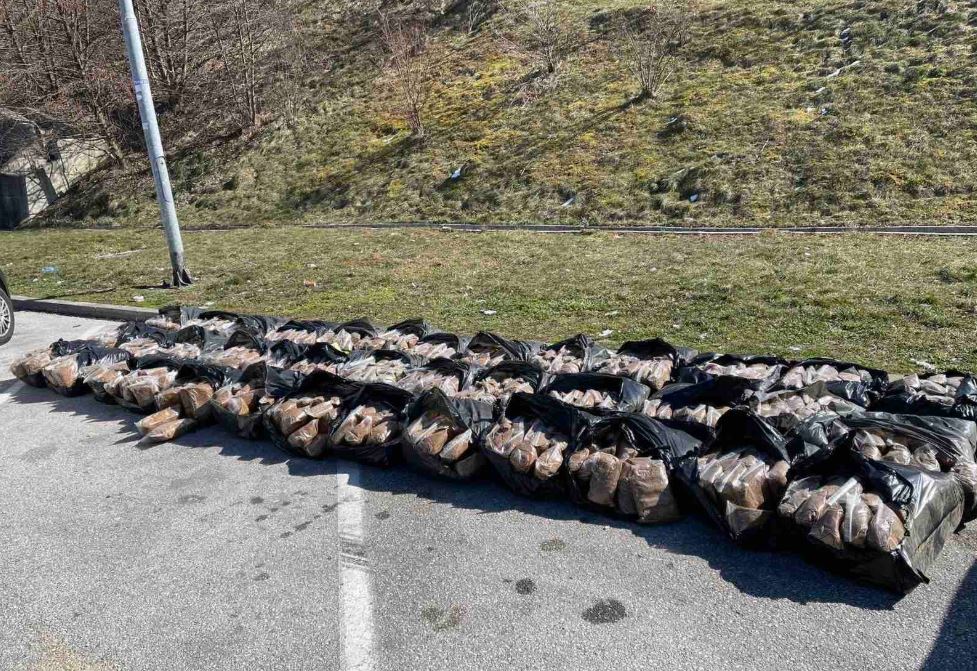 UIO BiH oduzela više od pola tone rezanog sušenog duhana (FOTO)