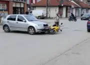 Sudar automobila i motocikla u centru grada (FOTO)