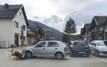 Sudar automobila i motocikla u centru grada (FOTO)