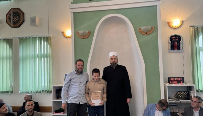 Održano mektebsko takmičenje Medžlisa IZ Zvornik, najbolji polaznici mekteba Kraljevići, među najboljim Sadžid Tuhčić iz Diviča, Elma Dedić iz Dugog Dijela, Hamza Memić iz Kozluka, Nadina Pandur iz Glumine…