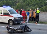 Teška nesreća: Učestvovala četiri automobila i četiri motocikla, poginula jedna osoba (FOTO)