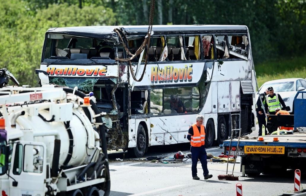 Hrvatkska policija uhapsila vozače autobusa i automobila iz BiH nakon nesreće na auto-putu