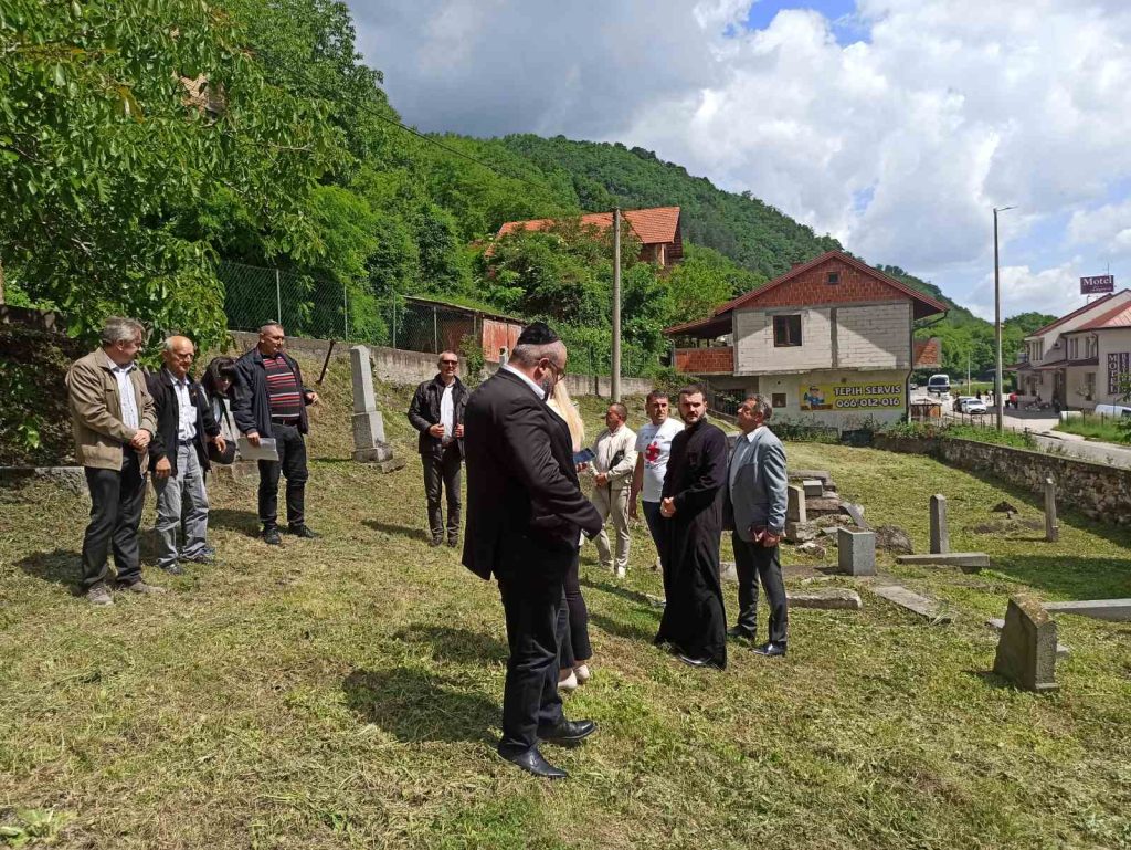 Obilježeno sjećanje na jevreje stradale u Drugom svjetskom ratu na području Zvornika (FOTO)