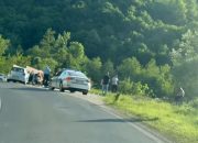 Nakon saobraćajne nezgode u Kušlatu, povrijeđeni motociklista iz Austrije zadobio teške povrede i hitno prebačen u UKC Tuzla(VIDEO)