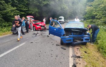 Šest lica povrijeđeno u sudaru dva automobila kod Milića (FOTO)