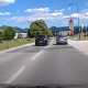 Pogledajte snimak opasne vožnje, za dlaku izbjegnut katastrofalan udes (VIDEO)