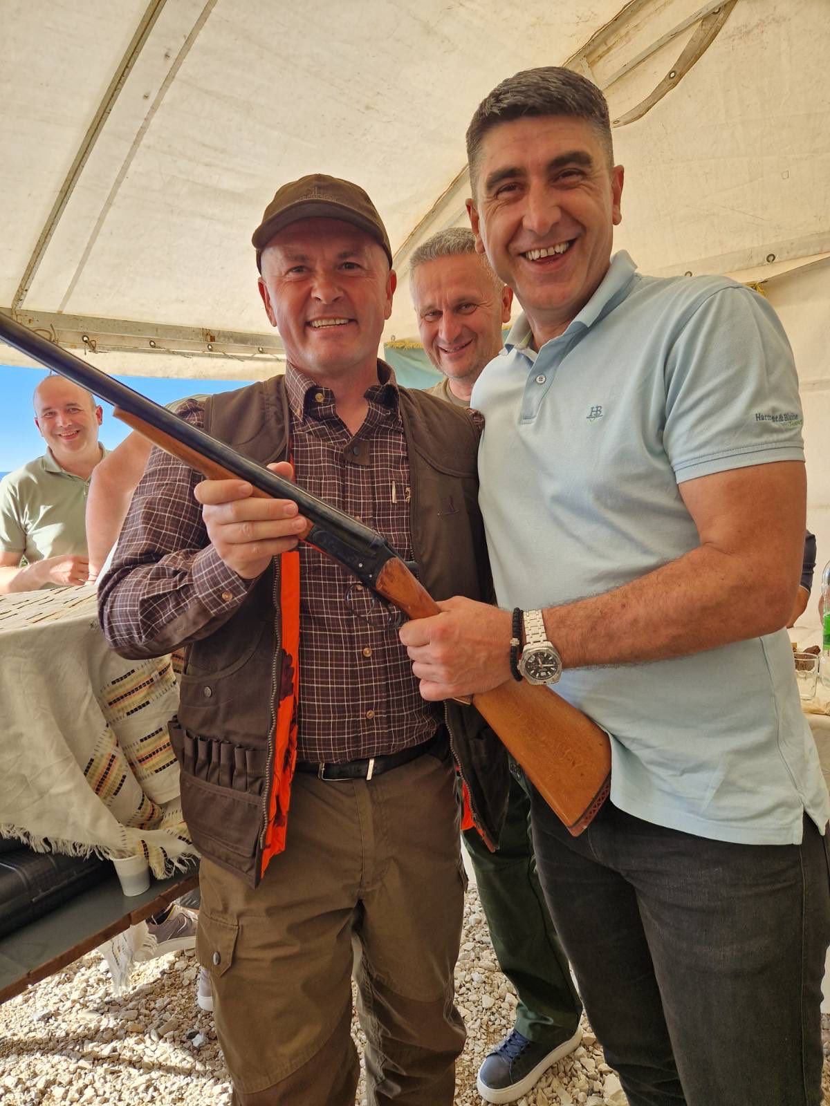 LU „Srndać“ Osmaci – svečano otvoren novoizgrađeni lovački dom na izletištu Rudnik (FOTO)