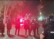 Beograd: Izbili sukobi policije i građana čim su studenti rekli da to više nije njihov protest (VIDEO)