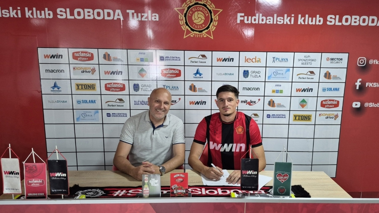 Hamza Redžić potpisao ugovor sa FK Sloboda Tuzla (FOTO)