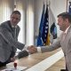 Državni ministar boravio u Kalesiji, potpisan ugovor za izgradnju puta prema povratničkom naselju Jeginov Lug