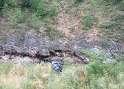 Automobil sletio u kanjon Miljacke: Smrtno stradali majka i dijete