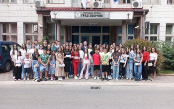 U Gradskoj upravi upriličeni prijemi za najbolje učenike Zvornika (FOTO)