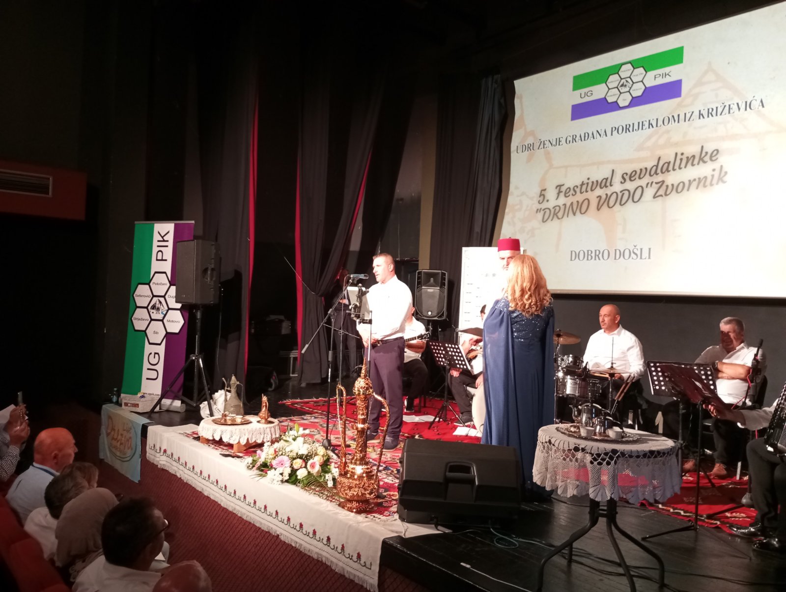 Festival sevdalinke Drino Vodo oduševio prisutne: Dom omladine ispunjen do posljednjeg mjesta (FOTO)