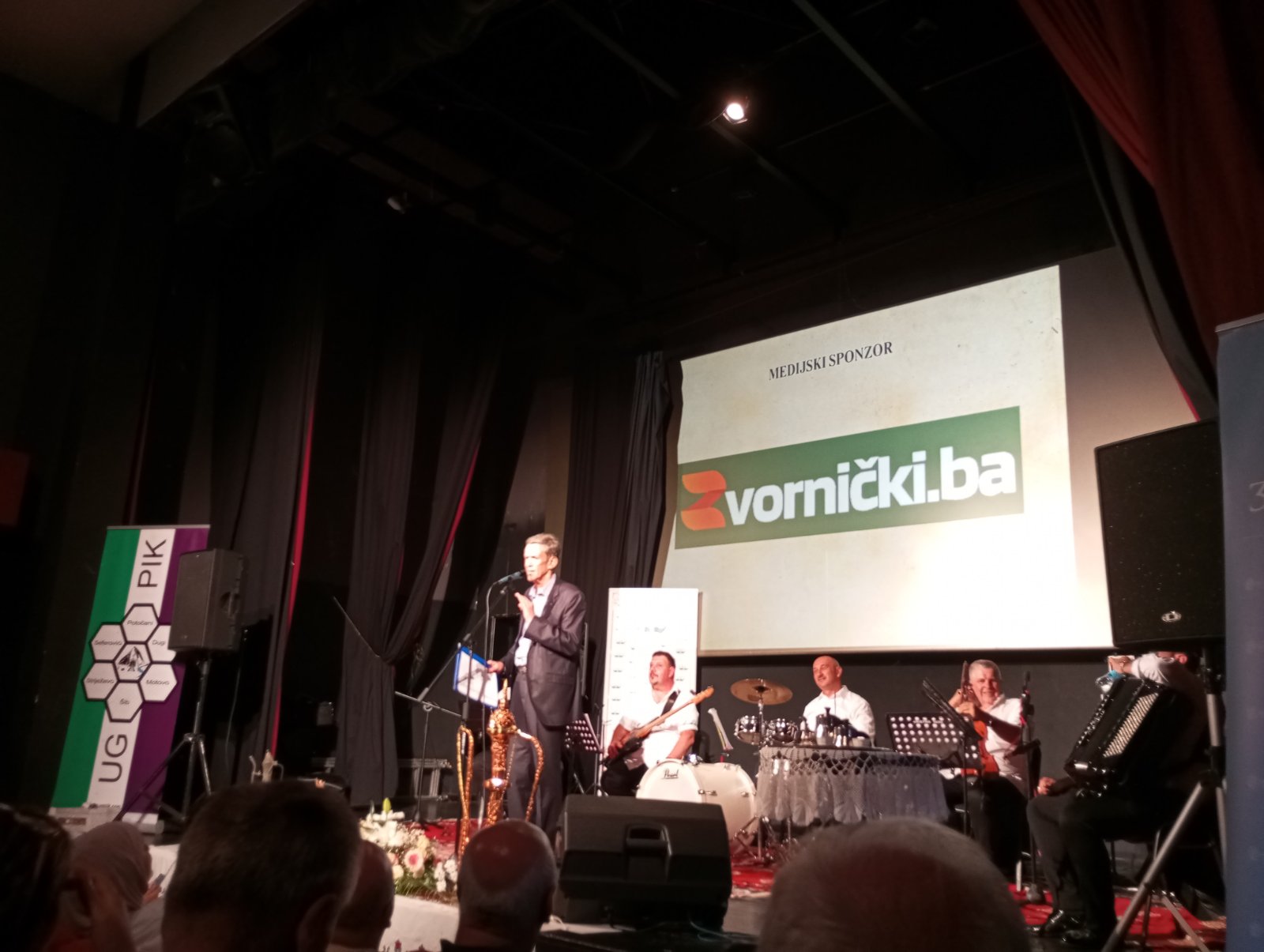 Festival sevdalinke Drino Vodo oduševio prisutne: Dom omladine ispunjen do posljednjeg mjesta (FOTO)