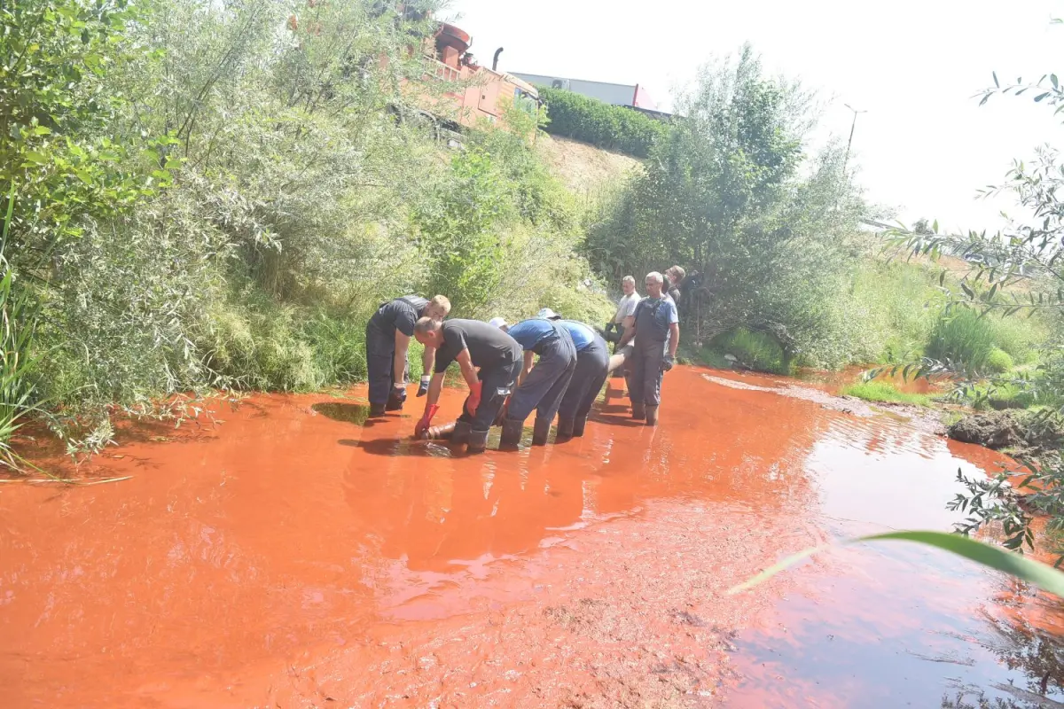 Nova Alumina: Nastavljaju se radovi na sanaciji i uklanjanju ostataka crvenog mulja (FOTO)