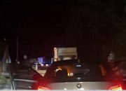 Šest lica zadobilo povrede u sudaru dva automobila kod kamenoloma Jošanica