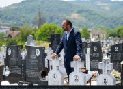 Brano Vučetić pozvao na razumijevanje i pomirenje sa grobova ubijenih roditelja u Bratuncu
