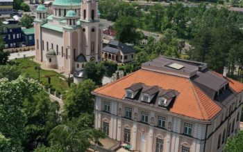 Određen jednomjesečni pritvor uhapšenim zbog krađe novca iz crkve, objavljene detaljen informacije o krivičnom djelu