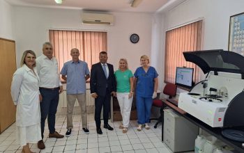 Dom zdravlja Sapna dobio novi biohemijski analizator, aparat uručio ministar Hurtić