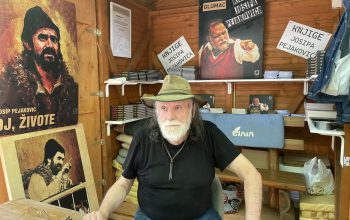 Preminuo legendarni bh. glumac i pisac Josip Pejaković