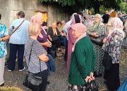 Porodice ubijenih organizovano putovale na suđenje za ratni zločin počinjen u Bijelom Potoku, svjedočila Fata Selimović kojoj su ubijena dva sina, Nura Delić kojoj su ubijeni sin, muž i 17 članova rodbine…