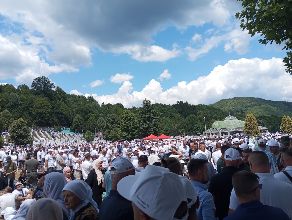 Policijska uprava Zvornik: Komemotrativni skup u Potočarima protekao mirno