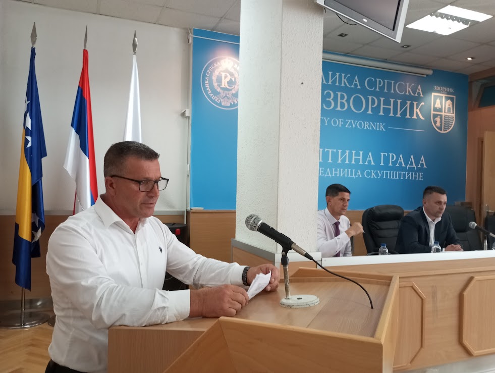 Zvornik nakon 7 mjeseci dobio predsjednika Skupštine grada, usvojene odluke o Andreašovoj vili, mjesnim zajednicama, budžetu, stanju u Zvorniku-stanu...
