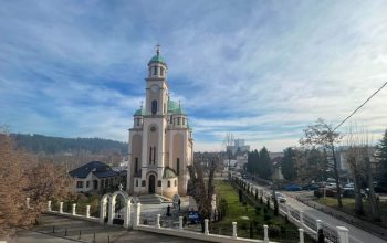 Privedene dvije osobe zbog provale u pravoslavnu crkvu u Tuzli