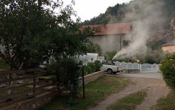 Počela dezinsekcija komaraca, zaprašeno nekoliko zvorničkih naselja, akcija se nastavlja do srijede (FOTO)