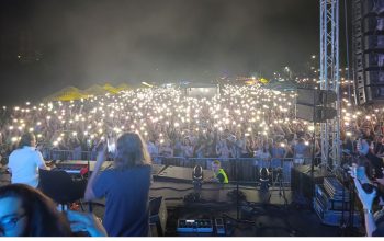 Počelo 24. “Zvorničko ljeto”, prvi dan završen spektakularnim koncertom Ace Lukasa pred više od 10 hiljada ljudi na gradskoj plaži (FOTO)
