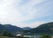 Žalbe na presudu osuđenom Zdravku Čvoriću zbog silovanja u Diviču tokom 1992.godine, odbrana traži oslobađajuću presudu, tužilaštvo veću, a zahtjev ima i oštećena