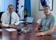Predsjednik Skupštine opštine Srebrenica Almir Dudić posjetio UKC Tuzla: Fokus na liječenju povratnika u RS