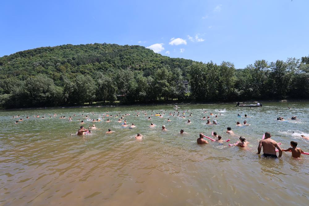 Održana 4. „Drinska spustijada“, preko 200 učesnika (FOTO)