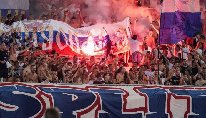 Na Poljudu gorjela srpska zastava ukradena iz zvorničkog naselja Trnovica!?